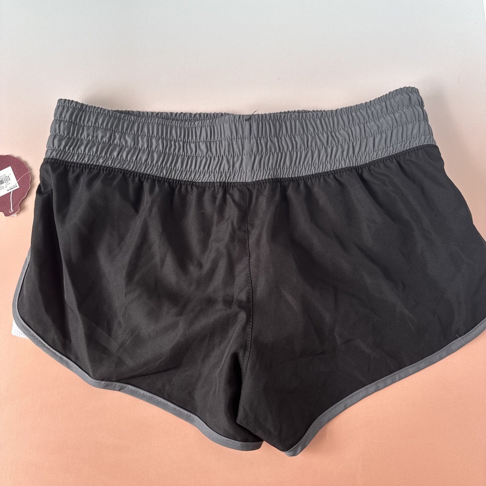 Authentic American Heritage Women's Size M SO Shortie Running‎ Shorts Black/Gray - Picture 5 of 11
